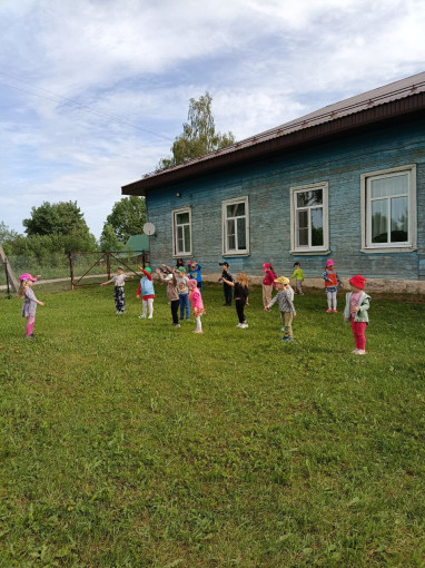 Утренняя гимнастика Утренняя гимнастика.